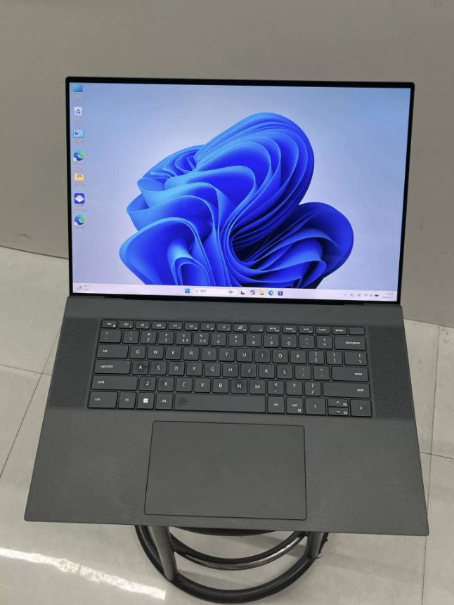 XPS06